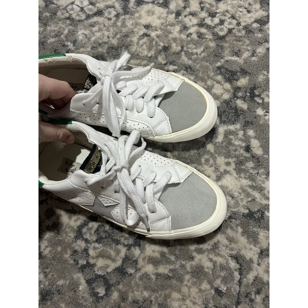 Women's Vintage Havanna Green And White Shoes Size 7.5‎